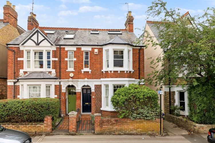 Property photo 1 of 9 338661