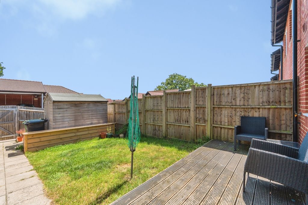 Property photo 2 of 16 Pbox-Img.Jpg