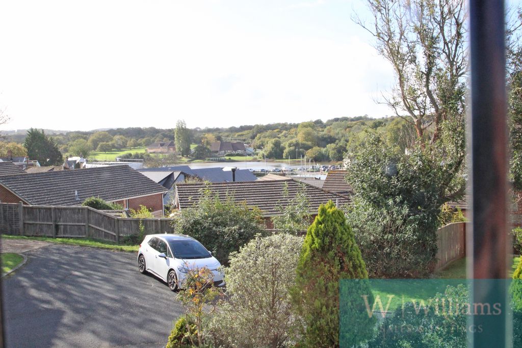 Property photo 2 of 25 View