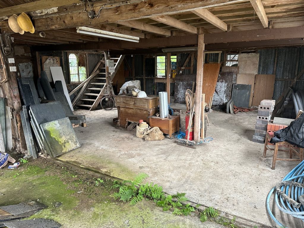 Property photo 3 of 9 Picture No. 02