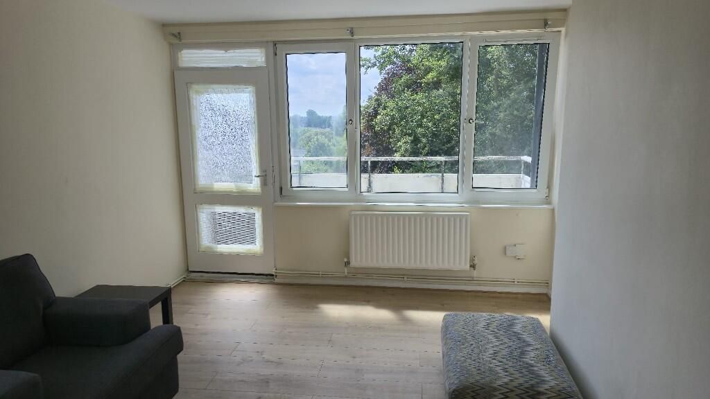 Property photo 3 of 10 Gallery