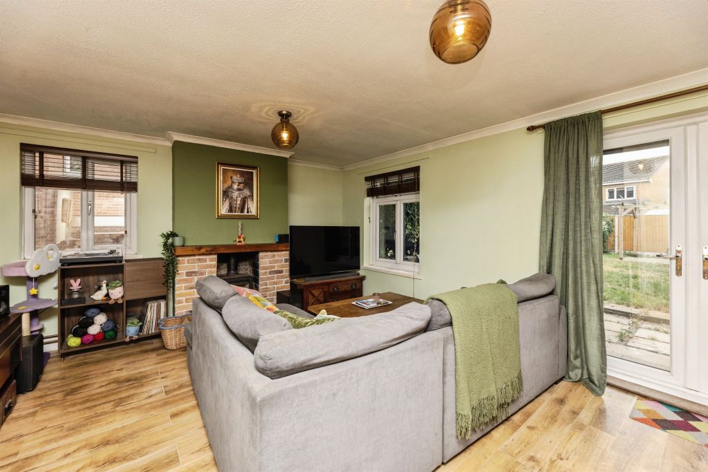 Property photo 3 of 16