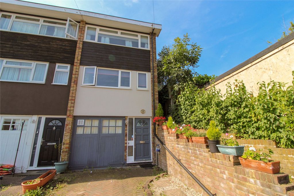 Property photo 1 of 10 Picture No. 05