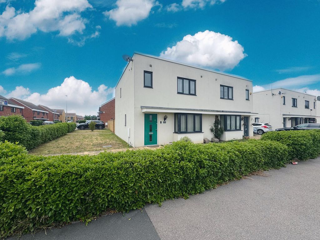 Property photo 1 of 43