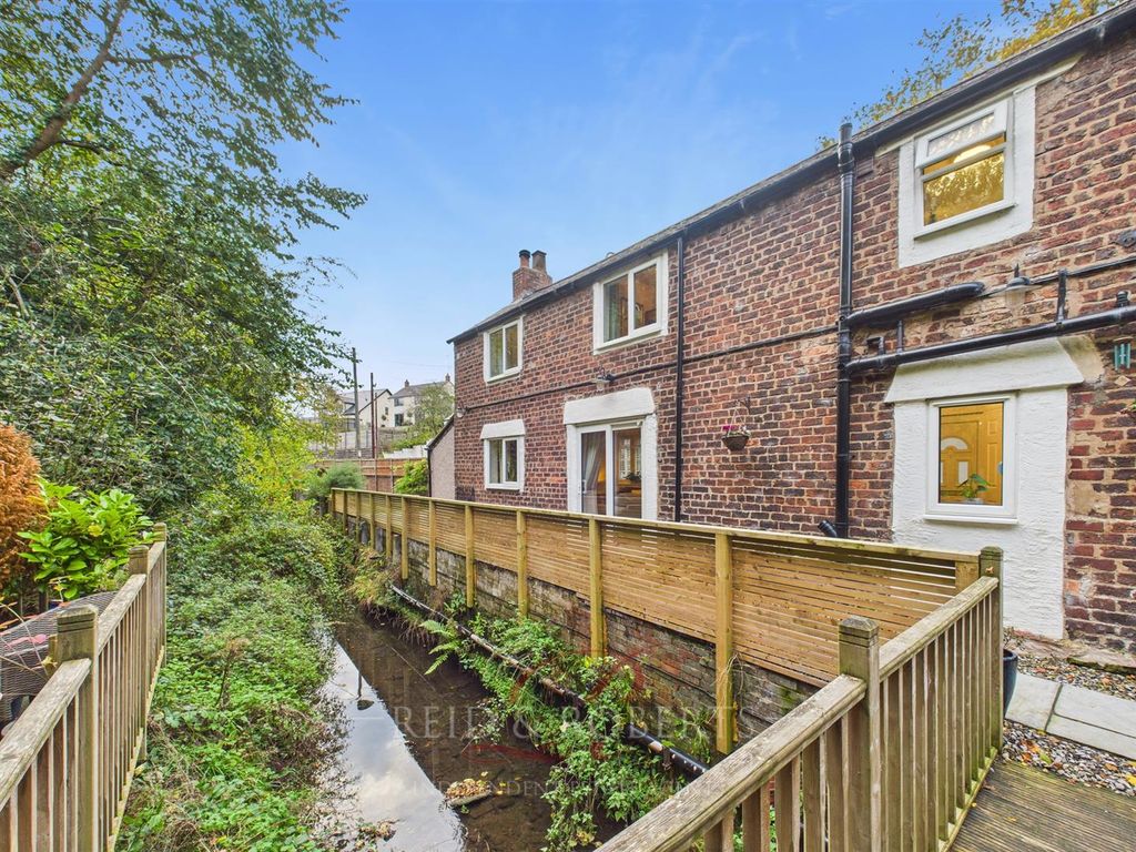 Property photo 1 of 26 Cam05148G0-Pr0095-Still043.Jpg