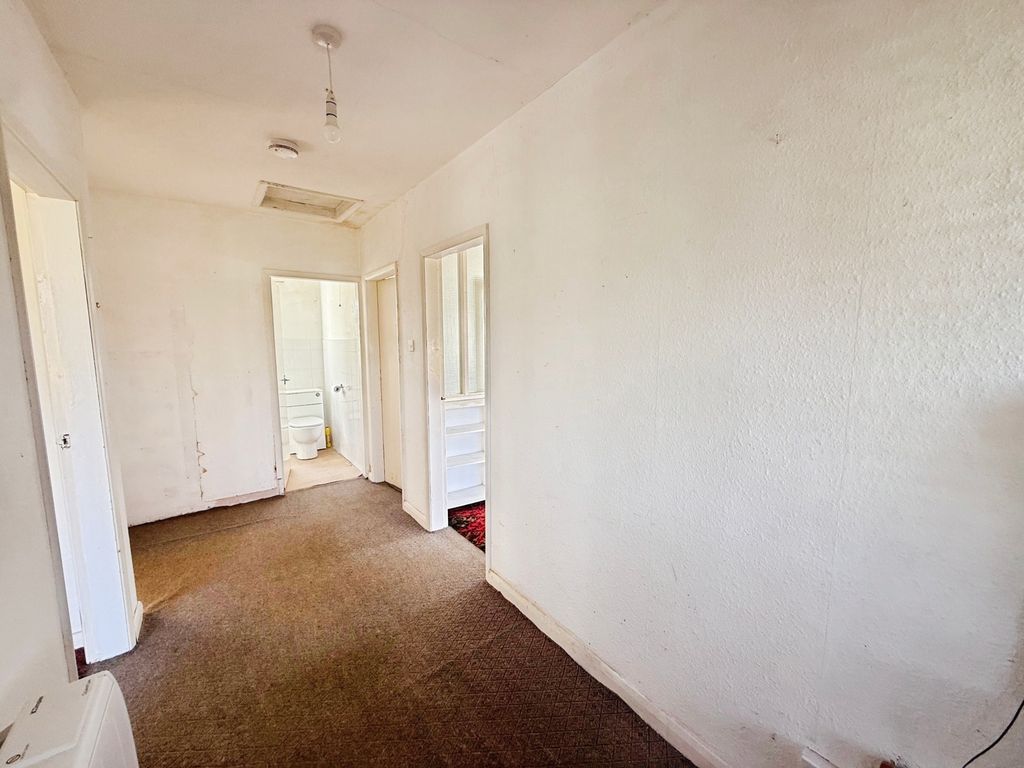 Property photo 2 of 21 Pbox-Img.Jpg