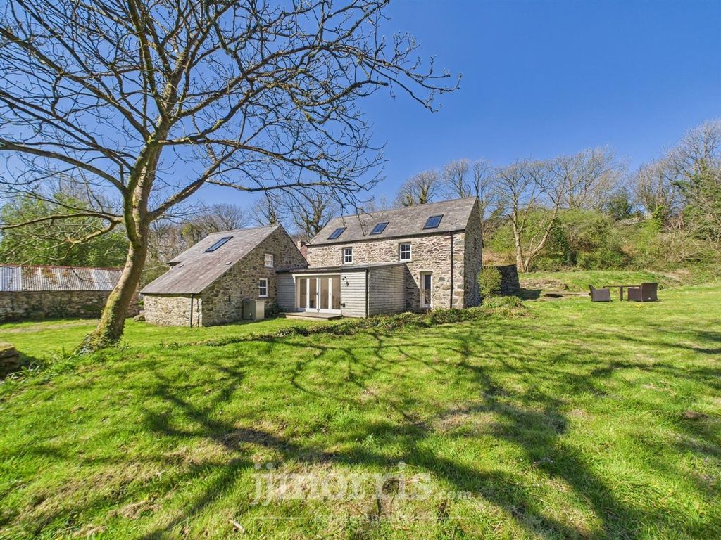 Property photo 1 of 71 Cam02122G0-Pr0277-Still024.Jpg