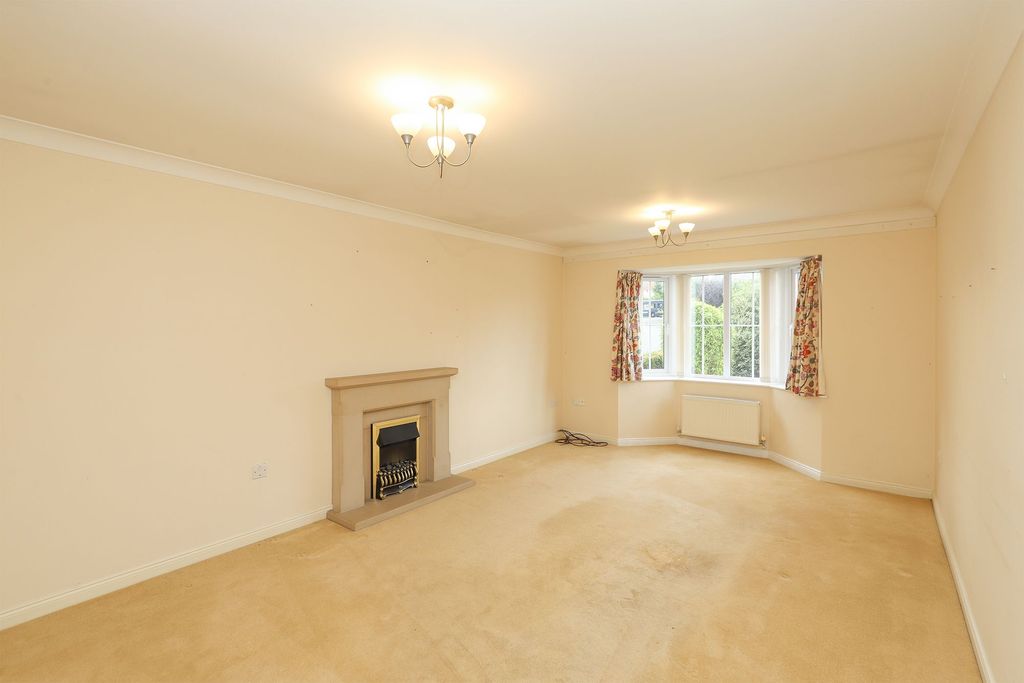 Property photo 3 of 19