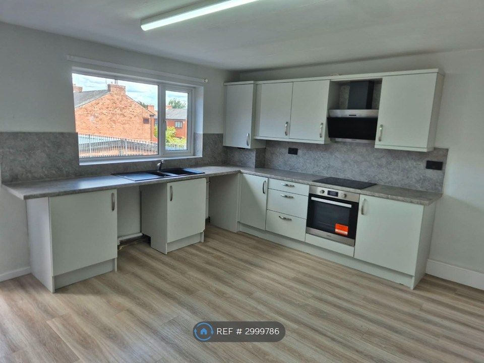 Property photo 1 of 28 Open Plan Kitchen