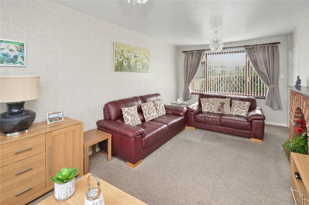 Property photo 3 of 15 Picture 3