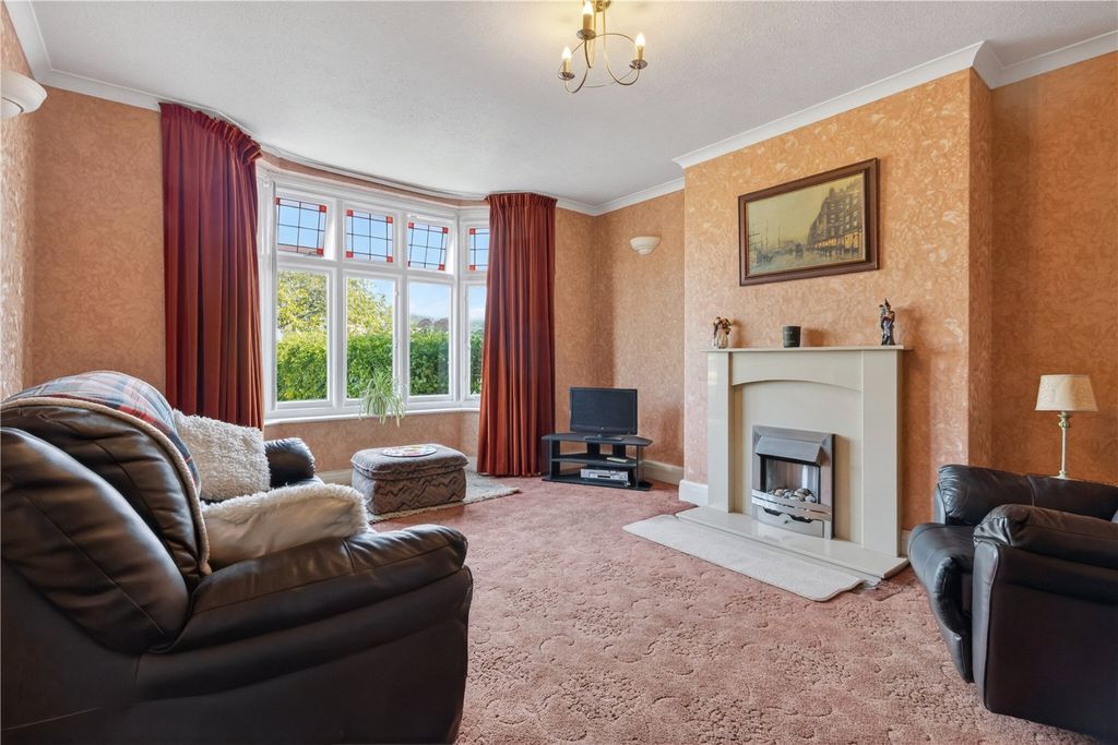 Property photo 2 of 19 Picture No. 22