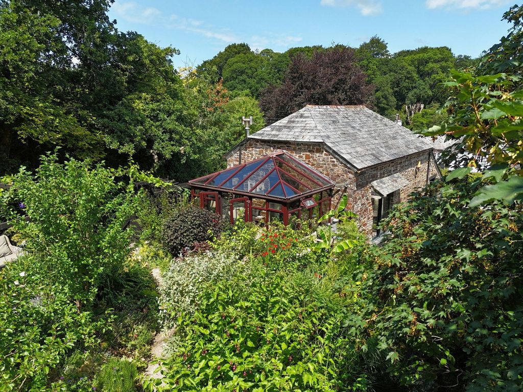 Property photo 1 of 38
