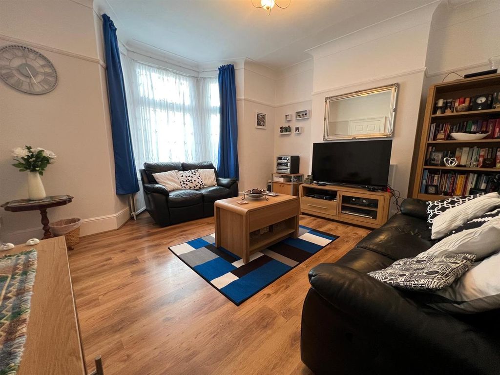 Property photo 3 of 16 03.Jpg