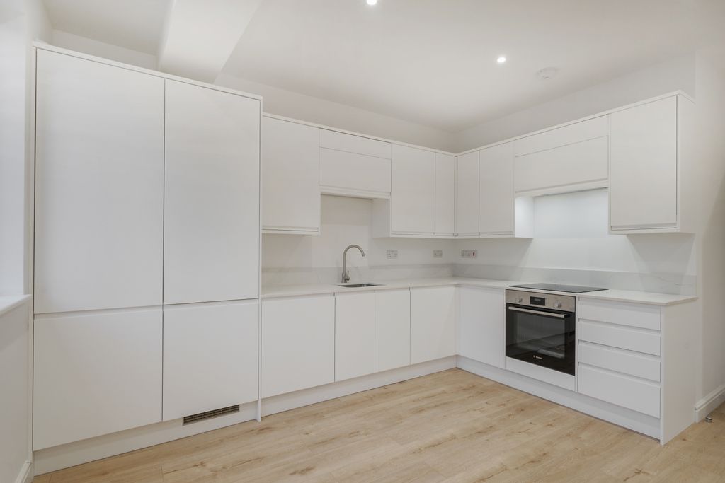 Property photo 2 of 17 Open-Plan Kitchen