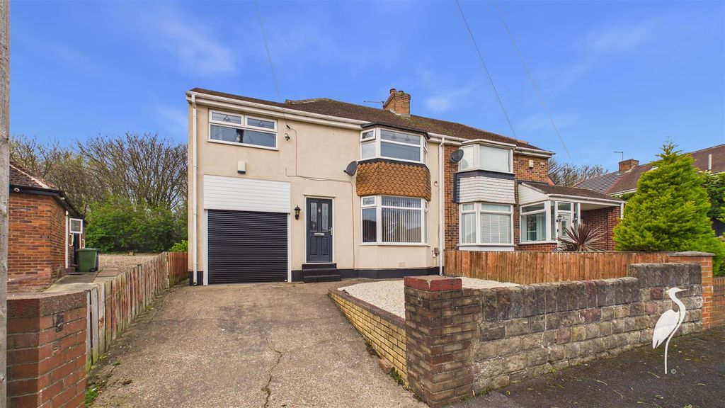 Property photo 1 of 22