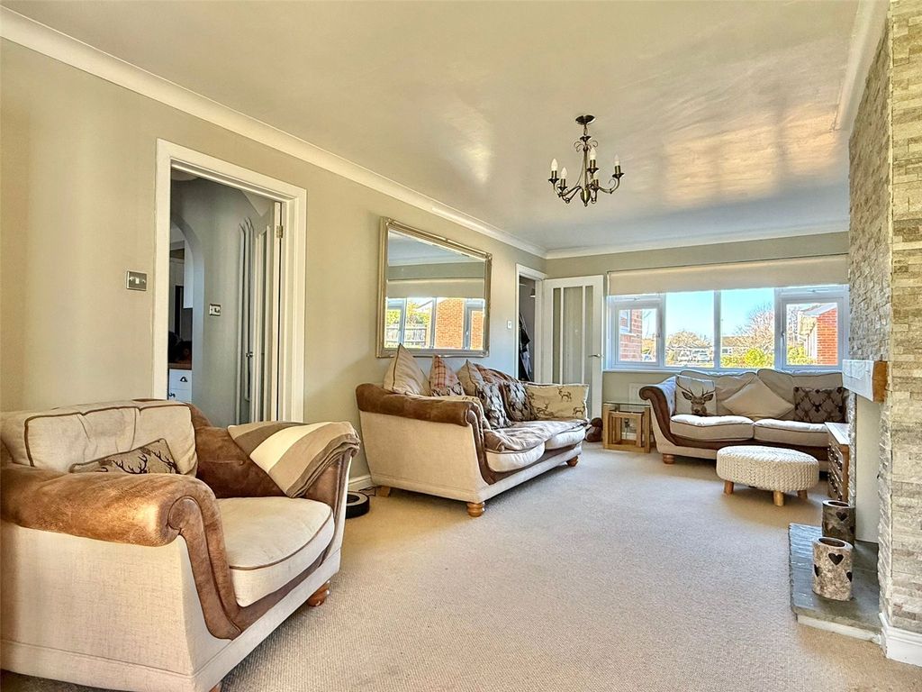 Property photo 3 of 26 Picture No. 09