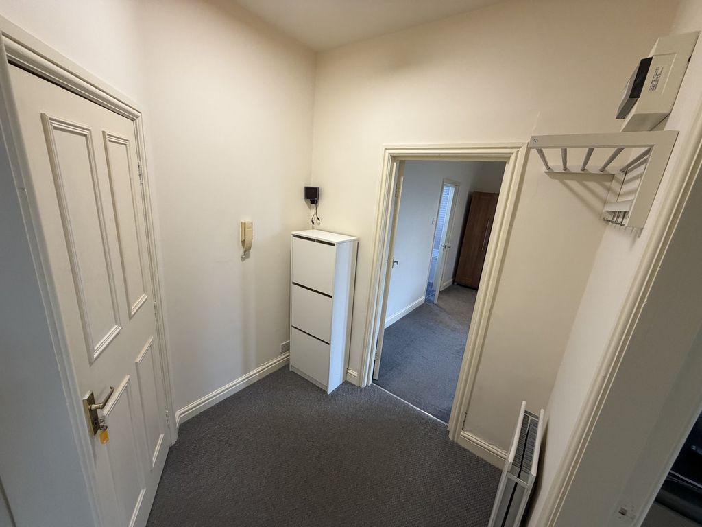 Property photo 2 of 17 Photo 3