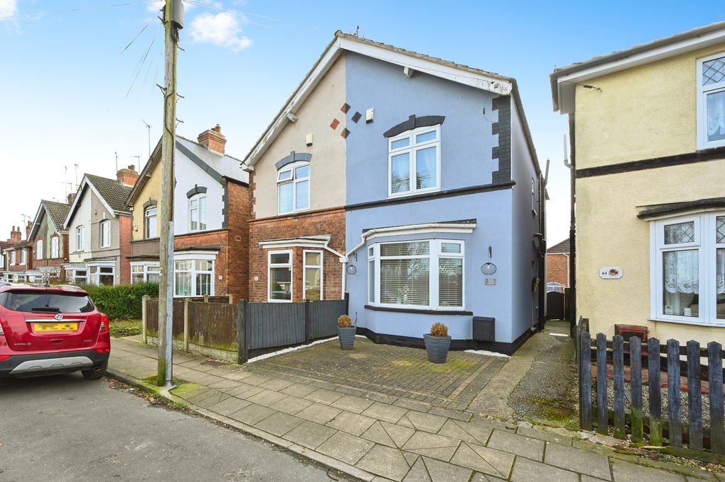 Property photo 1 of 16 Photography