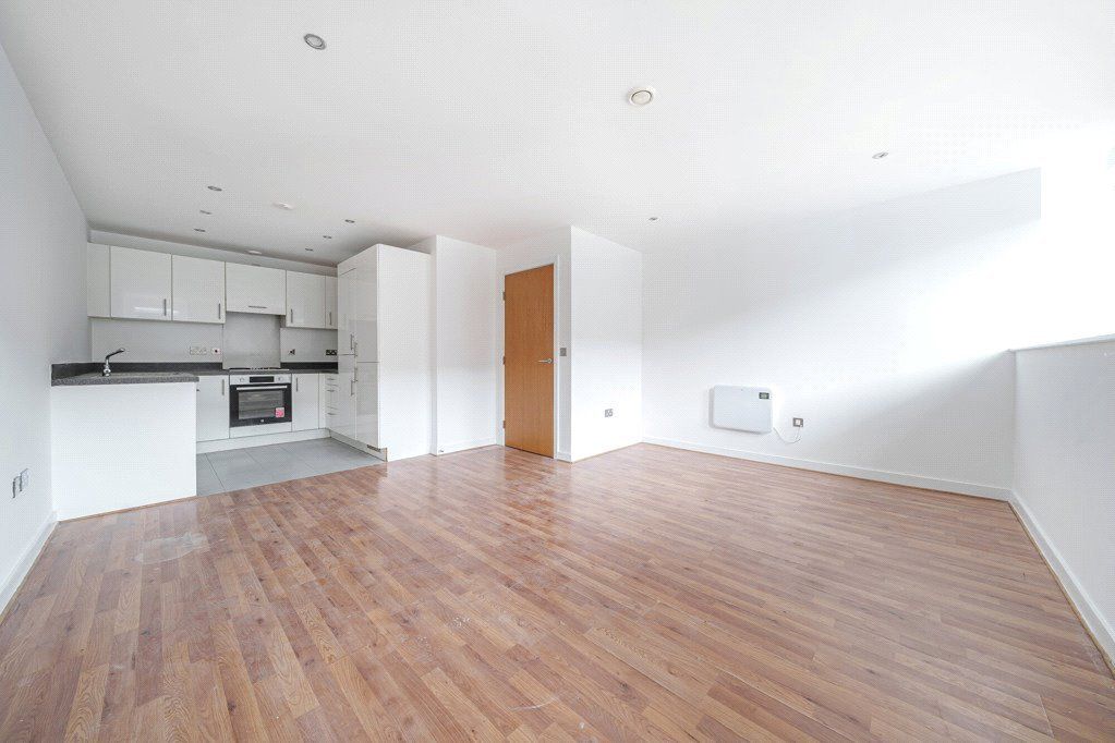 Property photo 3 of 7 Picture No. 22