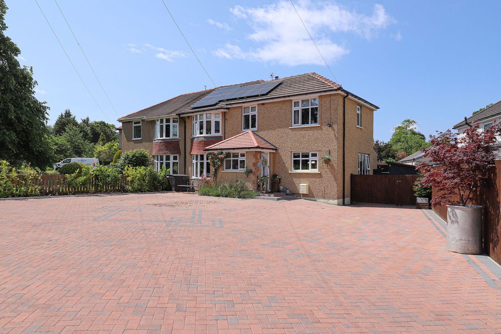 Property photo 1 of 26