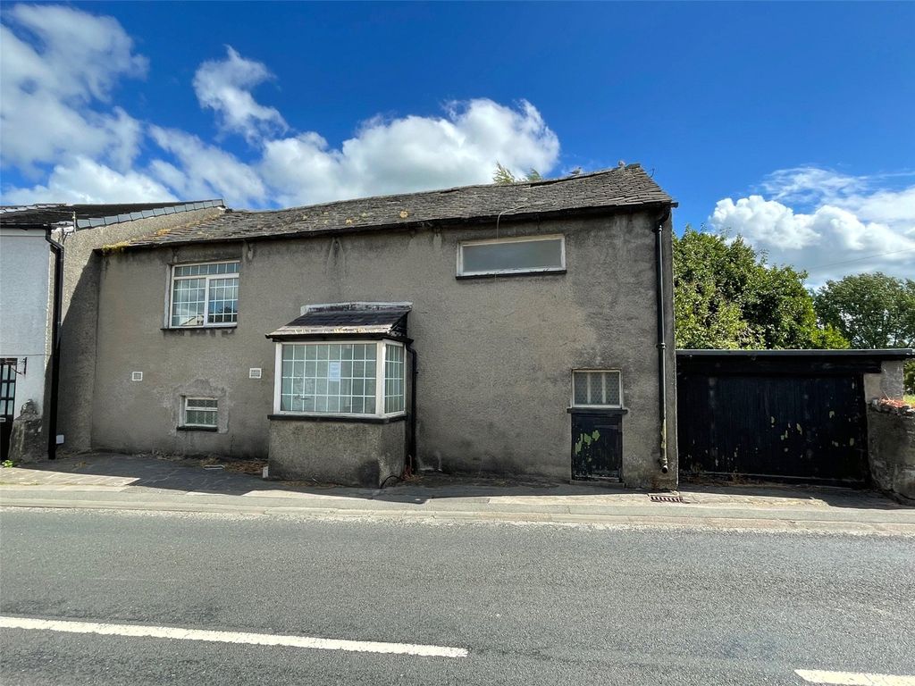 Property photo 1 of 16 External