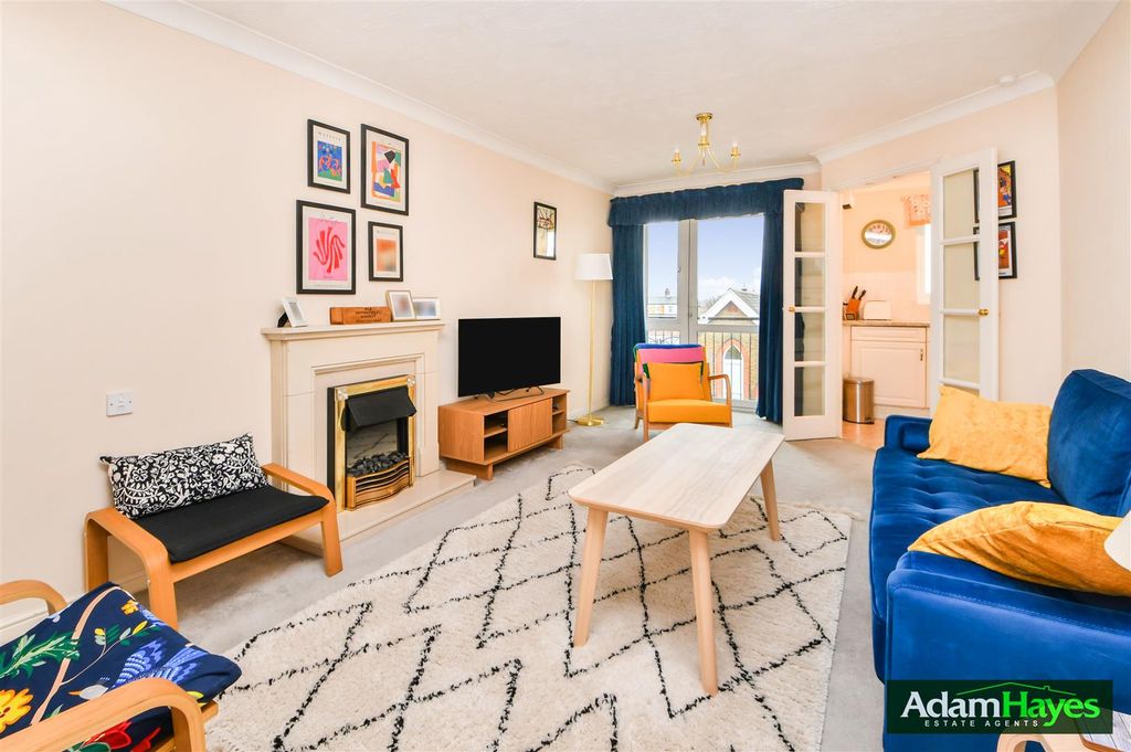 Property photo 2 of 6 Dsc_5275.Jpg