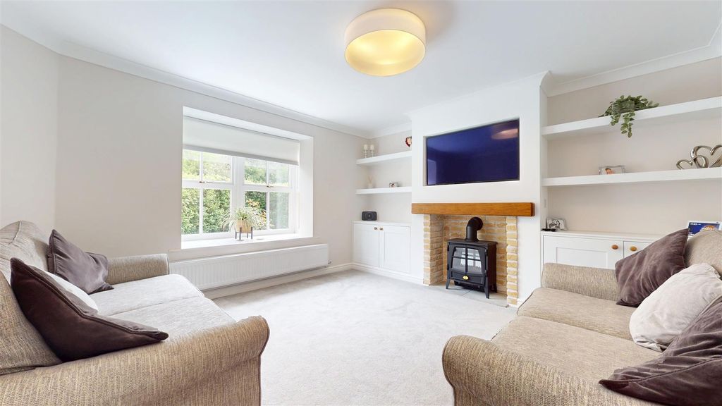 Property photo 3 of 21 04142026_012945.Jpg