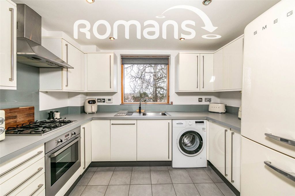 Property photo 3 of 10 Picture No. 10