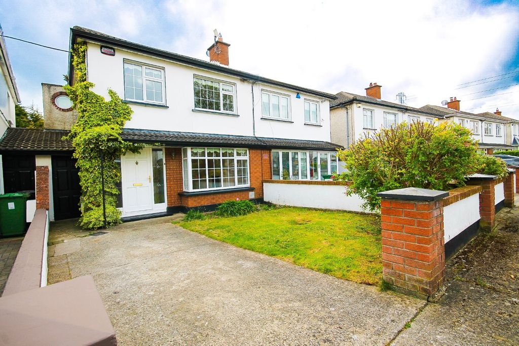 Property photo 2 of 31 Picture No. 34
