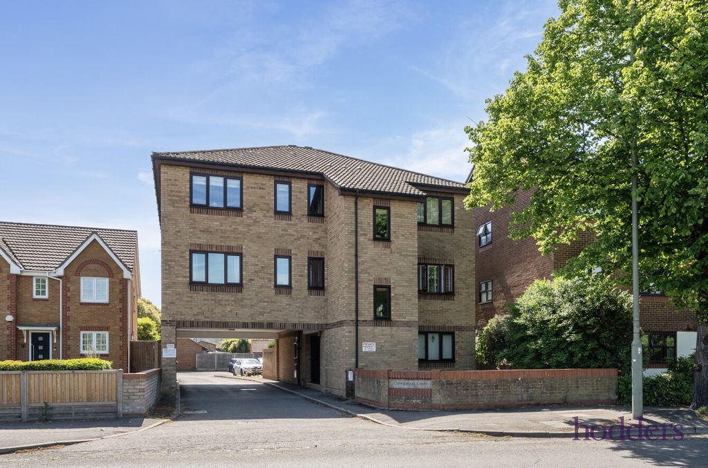 Property photo 1 of 20 F731d779-2054-474...