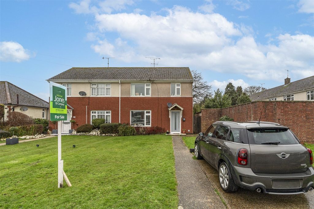 Property photo 1 of 17 Picture No. 22