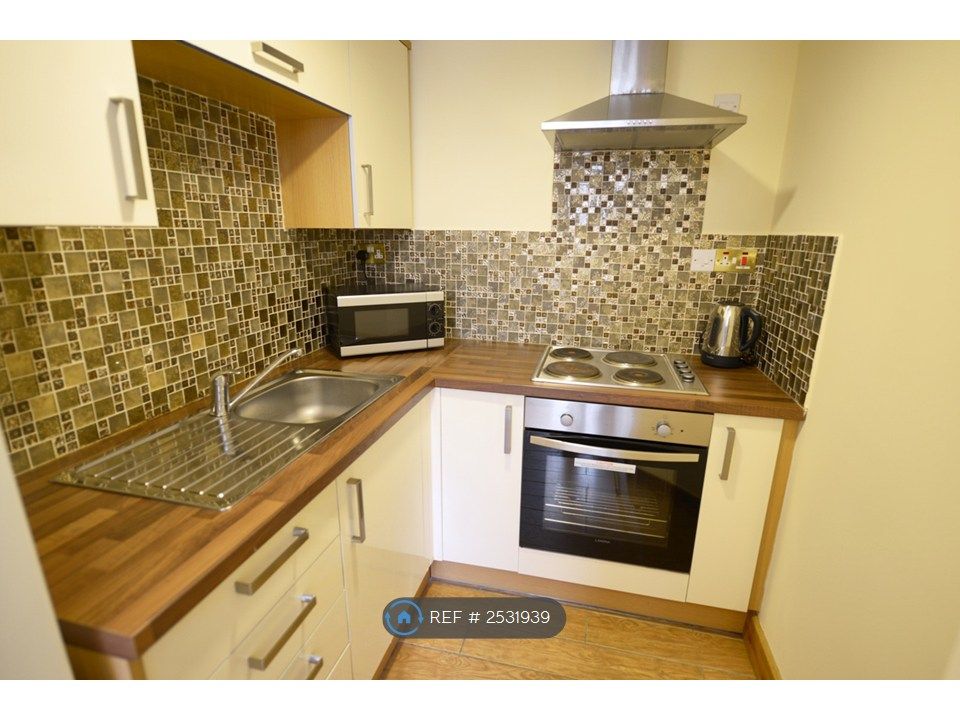 Property photo 3 of 4
