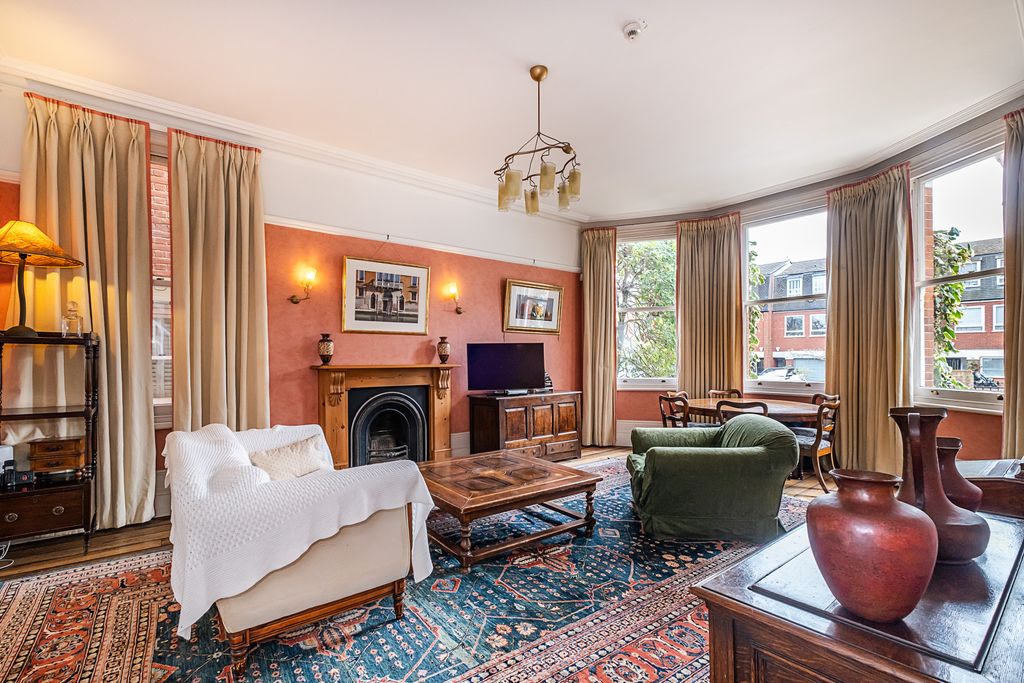 Property photo 3 of 56