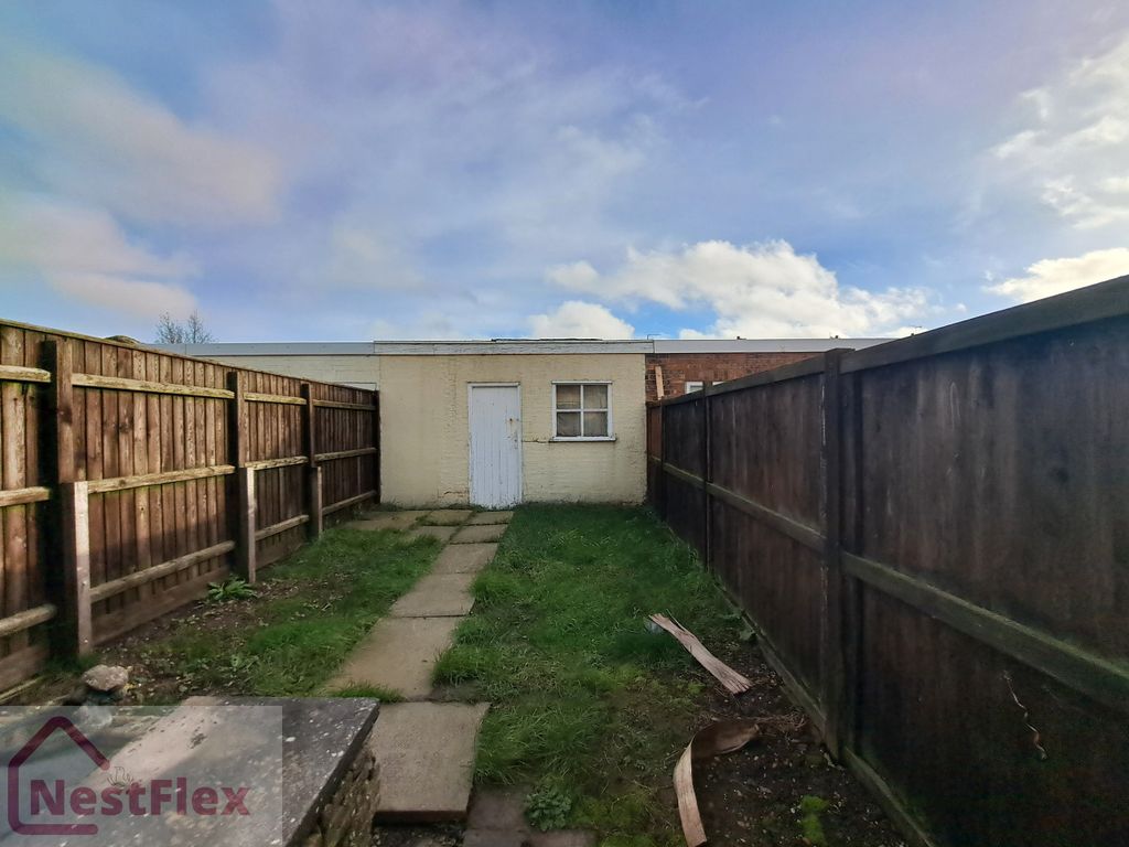 Property photo 3 of 11 20251211_105955