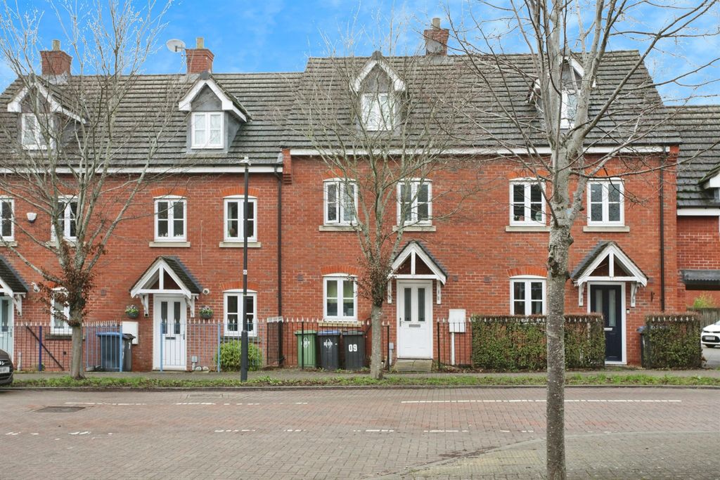 Property photo 1 of 13