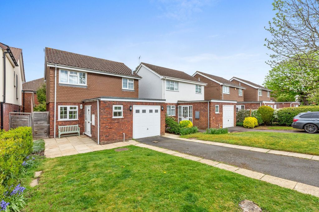 Property photo 1 of 12