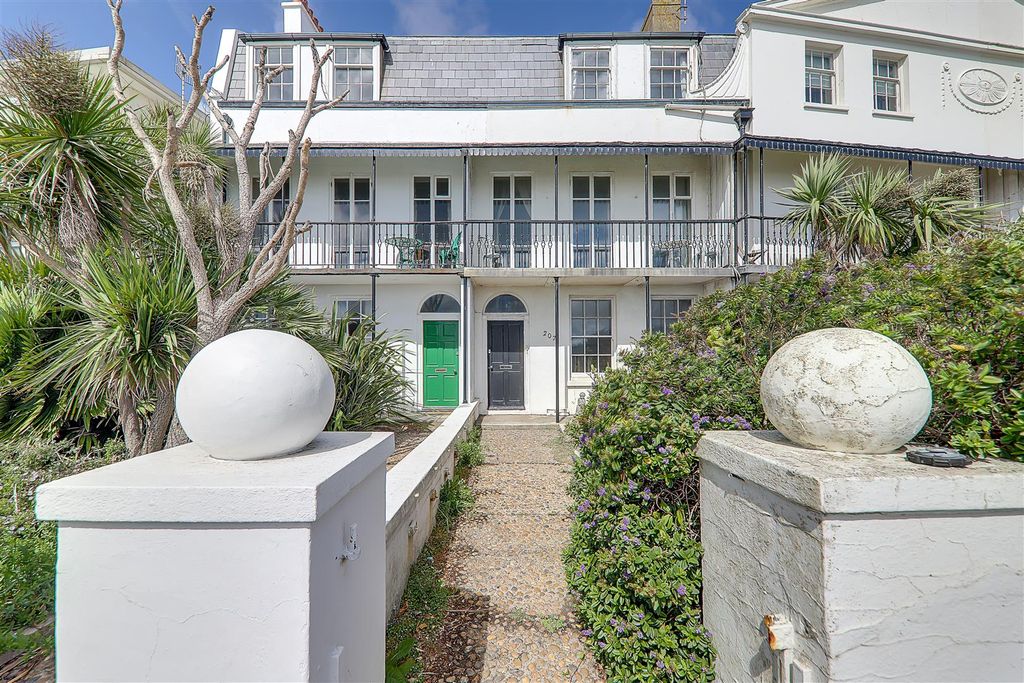 Property photo 1 of 19 Img_1967-Img_1969.Jpg