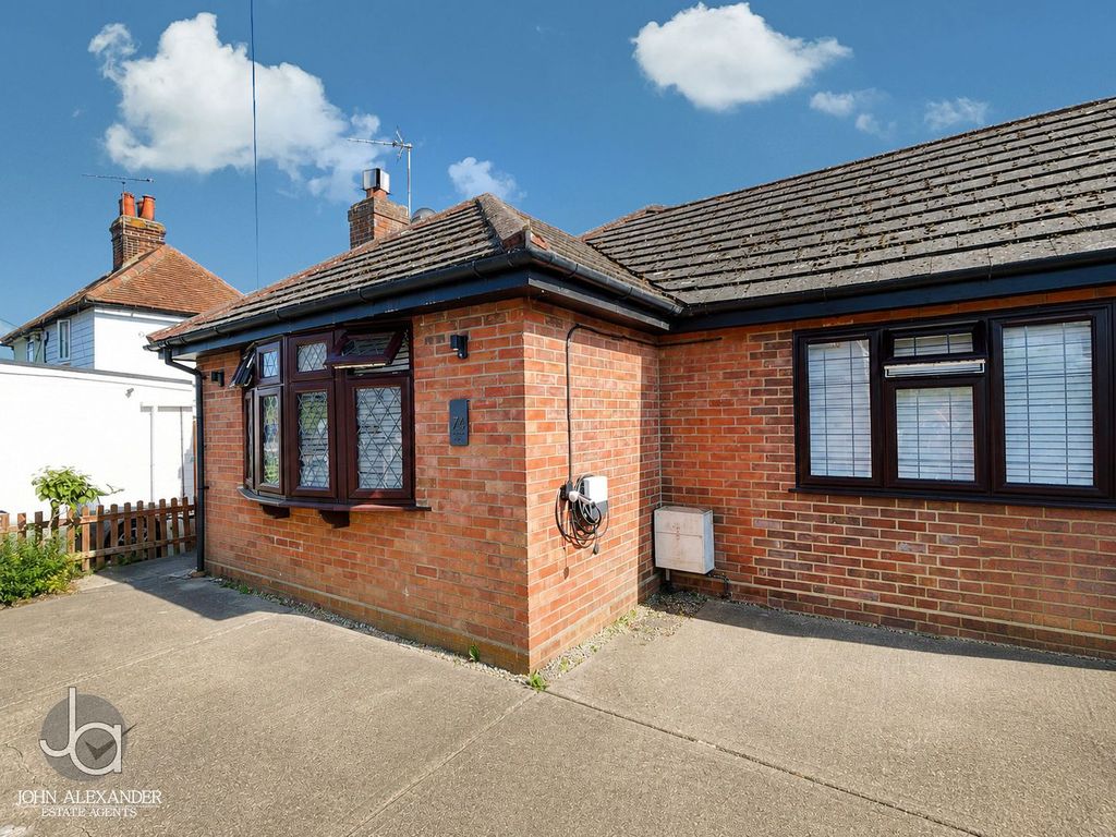 Property photo 1 of 24 74 Chapel Road Front Shot