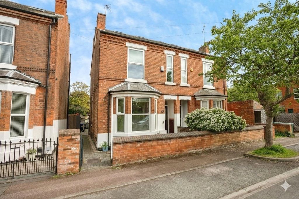 Property photo 1 of 24 Picture No. 29