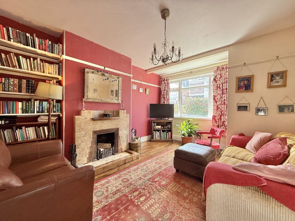 Property photo 2 of 34 Photo 1