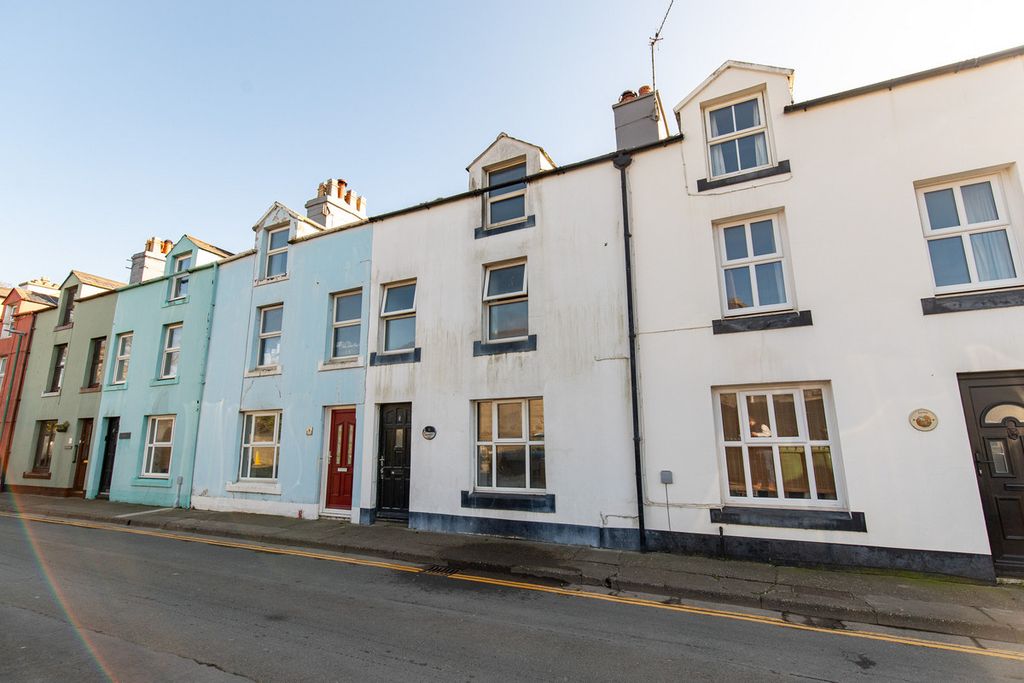 Property photo 1 of 19