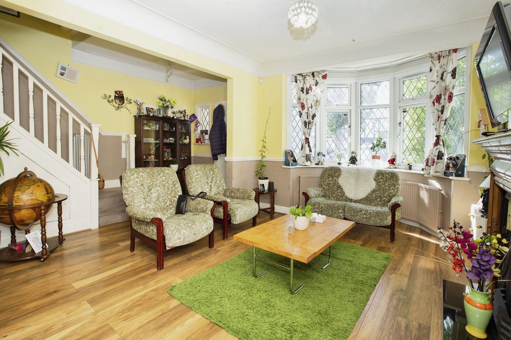 Property photo 2 of 16 Photography