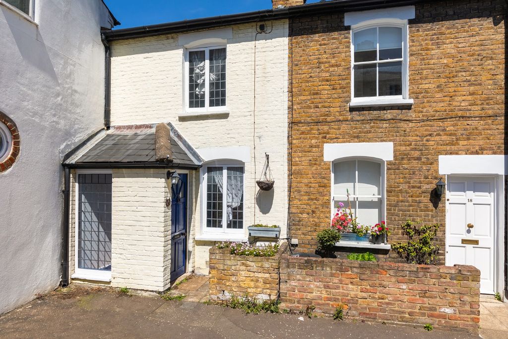 Property photo 3 of 14 4982203