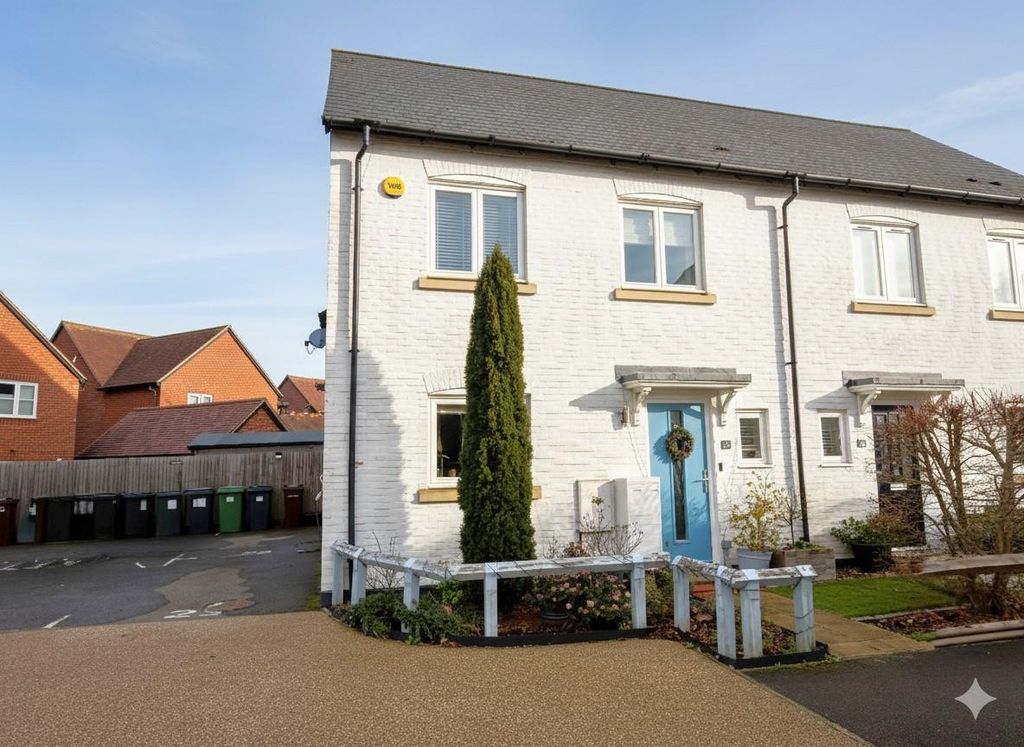 Property photo 1 of 14 Gemini_Generated_Image_Qp25R5Qp25R5Qp25.Jpg