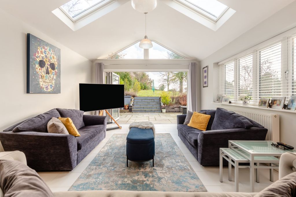 Property photo 3 of 18 Family Room