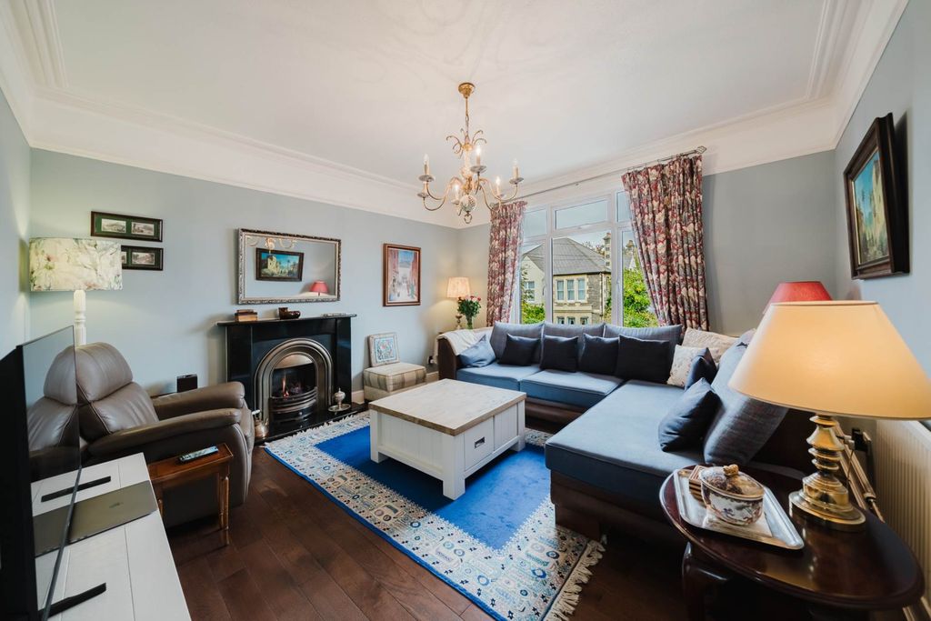 Property photo 3 of 22