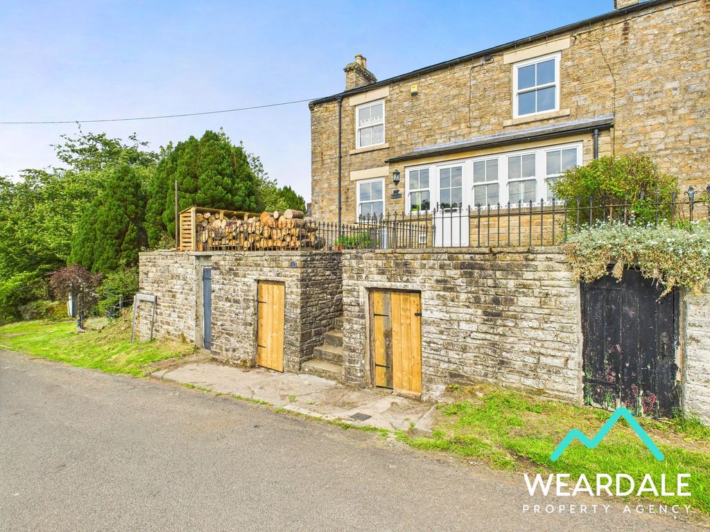 Property photo 1 of 34