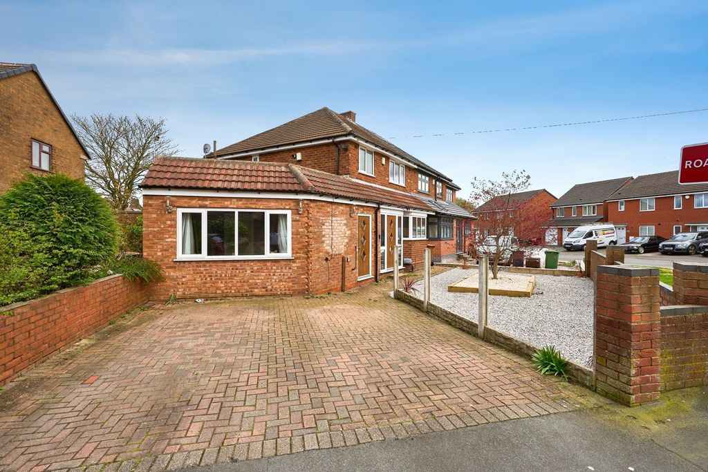 Property photo 2 of 20 Pbox-Img.Jpg