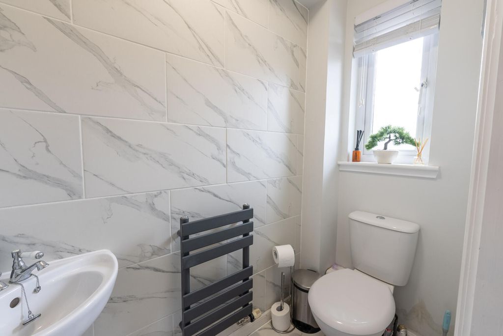 Additional image 8 of 4 bed detached house for saleBowhill Crescent, Caldercruix, Airdrie ML6
