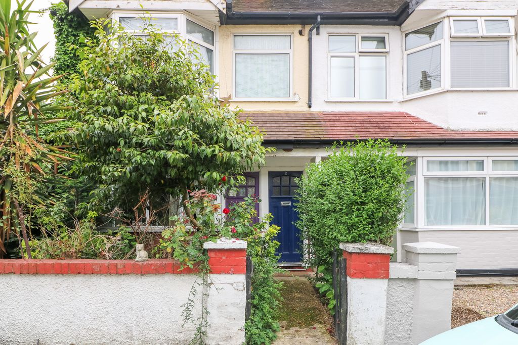 Property photo 3 of 9